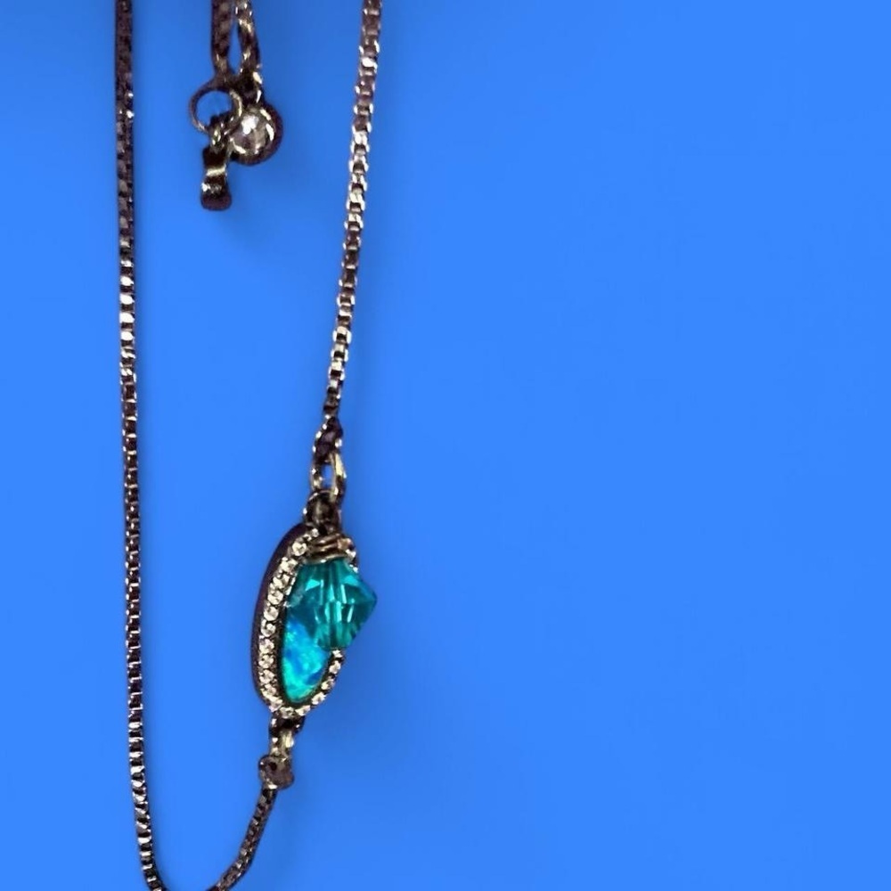 Silvertoned and blue crystal rhinestone bracelet #fairycore